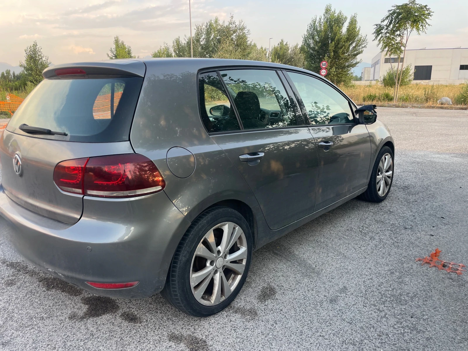 VW Golf GOLF 6^ SERIE 1.6 TDI DPF DSG ������� | Mobile.bg � ����������� 4