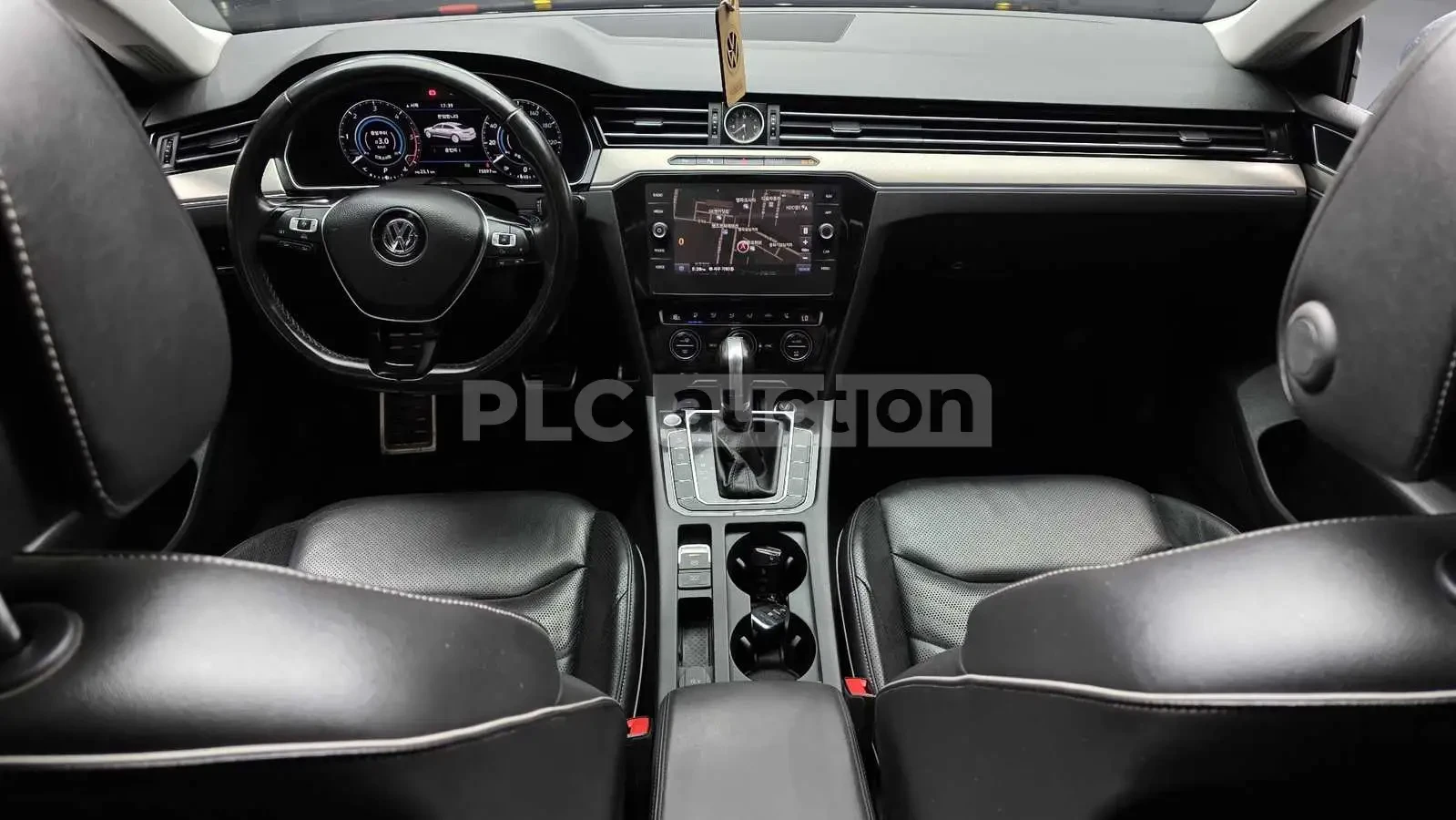 VW Arteon PRESTIGE R-LINE ПОДГРЕВ/ОБДУХВАНЕ/ПАНОРАМА/360CAM, снимка 7 - Автомобили и джипове - 55299639