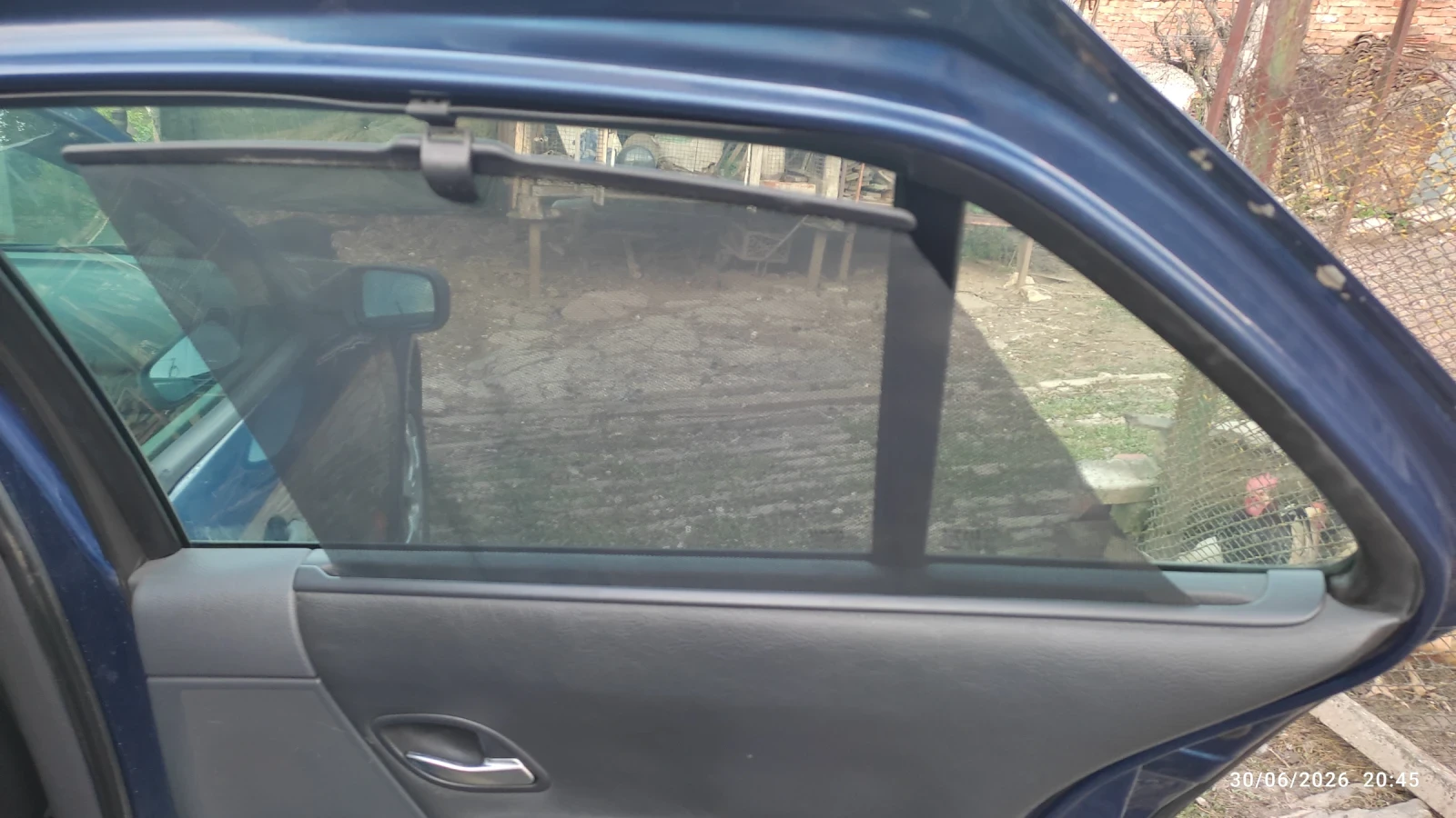 Renault Laguna 1, 8 16v Газ/Бензин, снимка 6 - Автомобили и джипове - 55606856