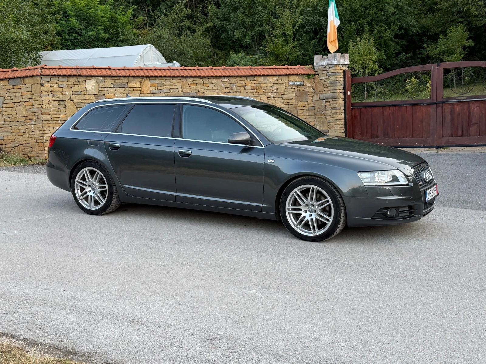 Audi A6 3.0Д Швейцария, снимка 2 - Автомобили и джипове - 55658433