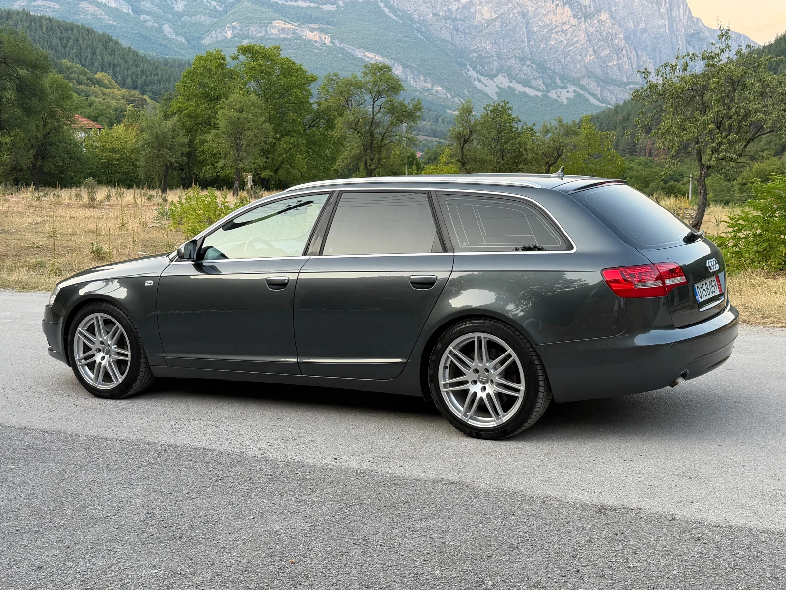 Audi A6 3.0Д Швейцария, снимка 6 - Автомобили и джипове - 55658433