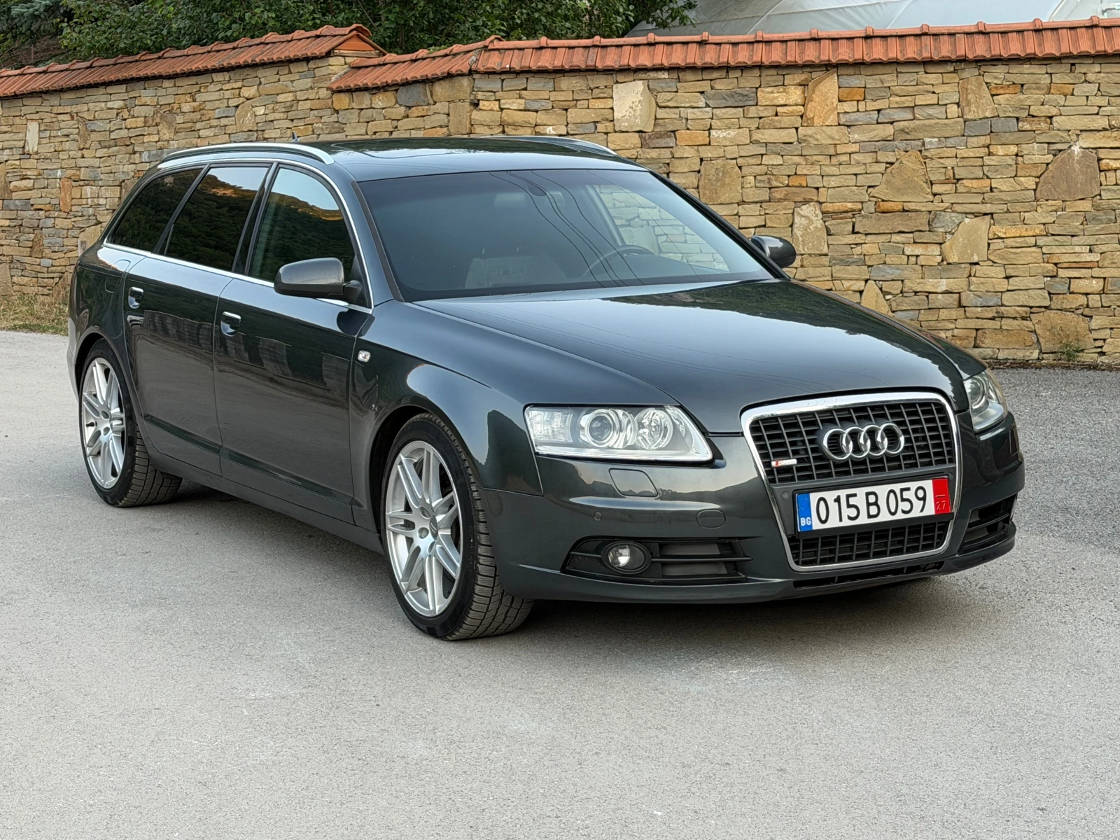 Audi A6 3.0Д Швейцария