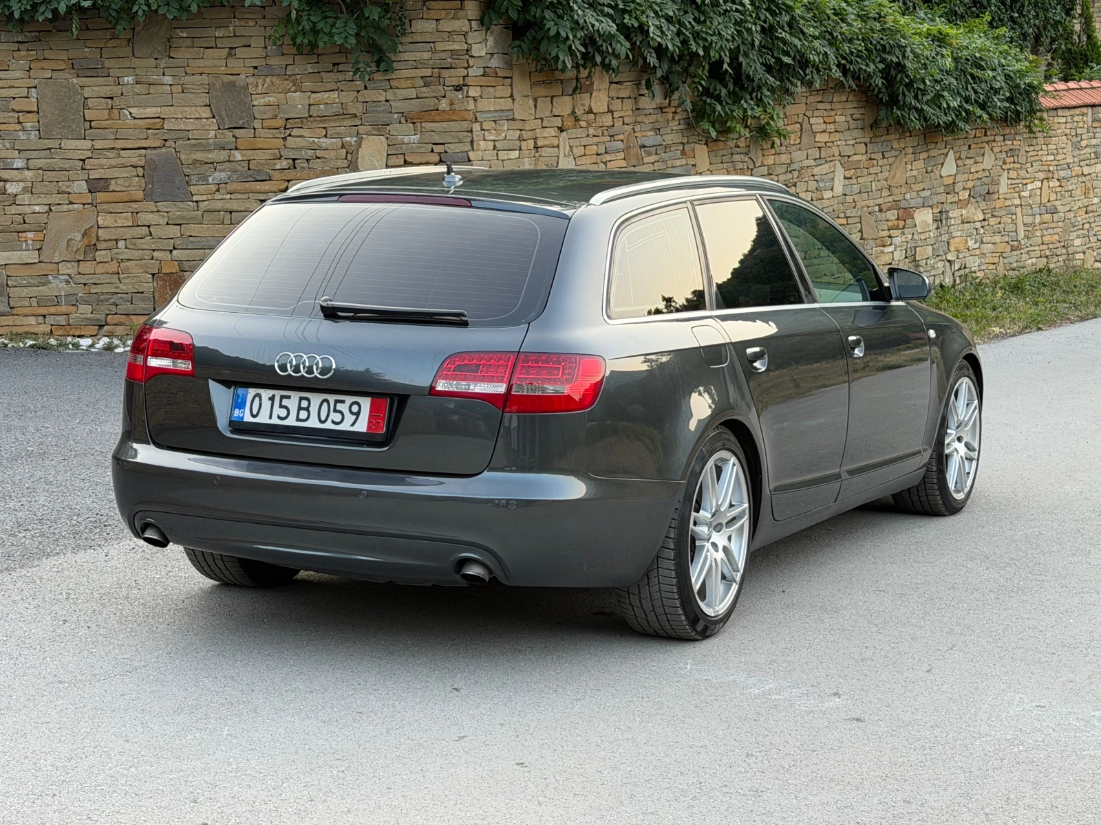 Audi A6 3.0Д Швейцария, снимка 4 - Автомобили и джипове - 55658433