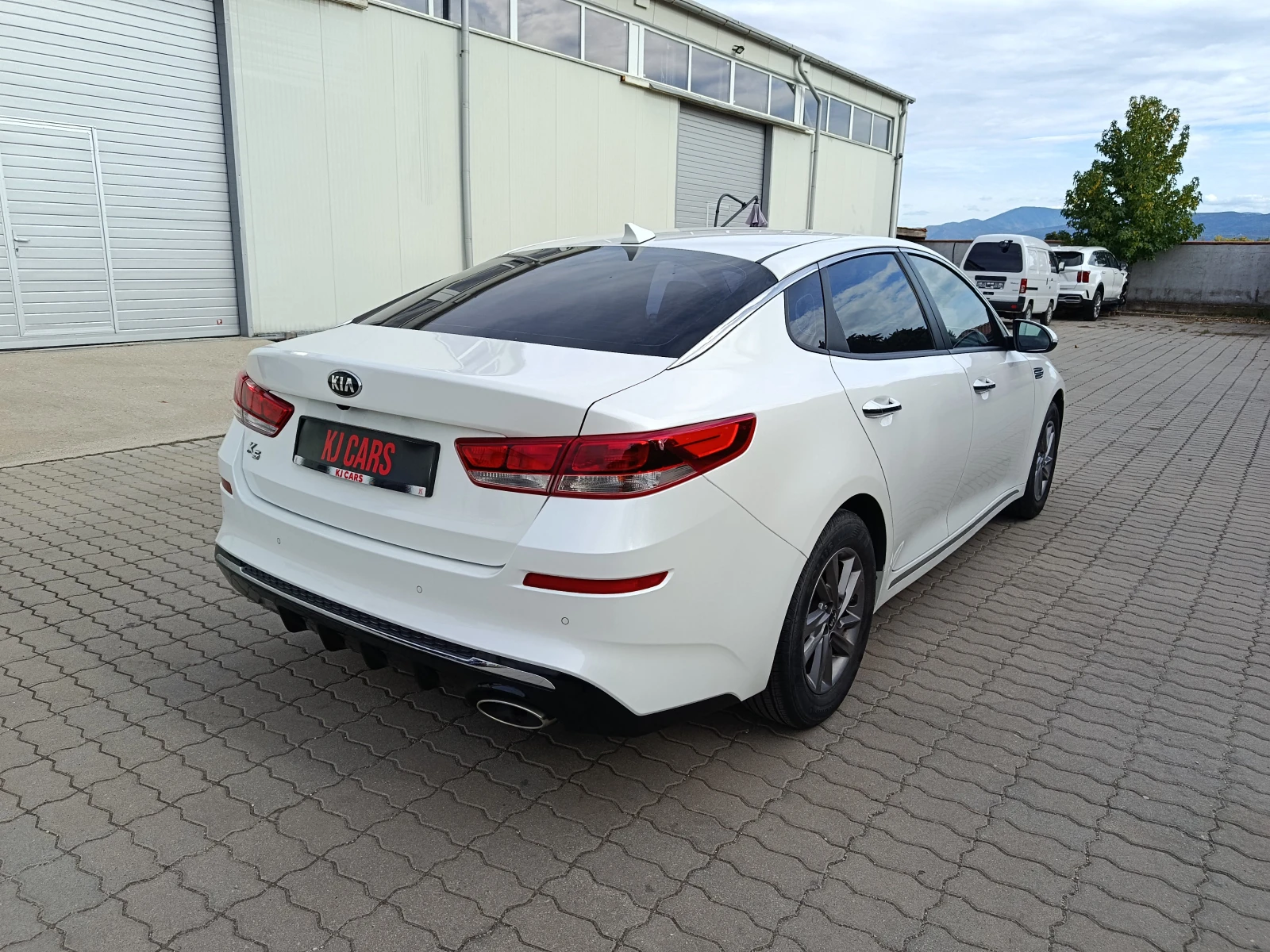 Kia K5 2.0 Lpg, снимка 7 - Автомобили и джипове - 56094070