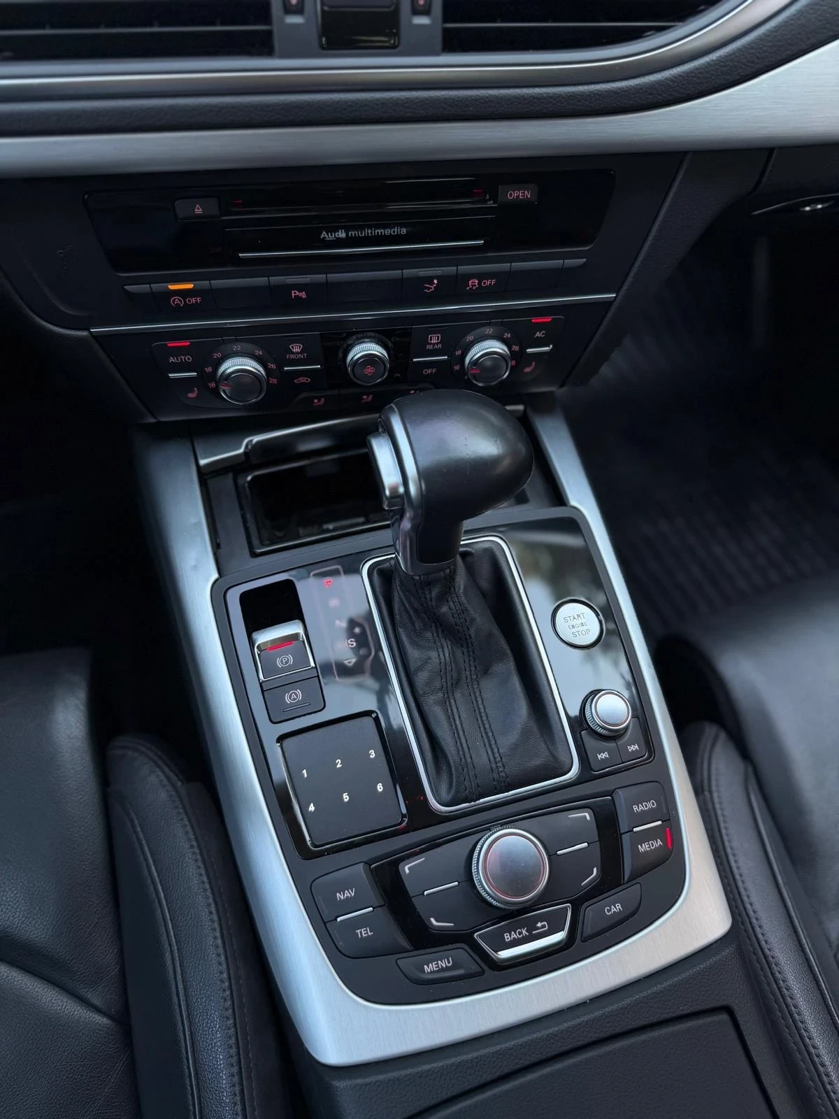 Audi A7 Quatro 230000 km , снимка 7 - Автомобили и джипове - 56168636