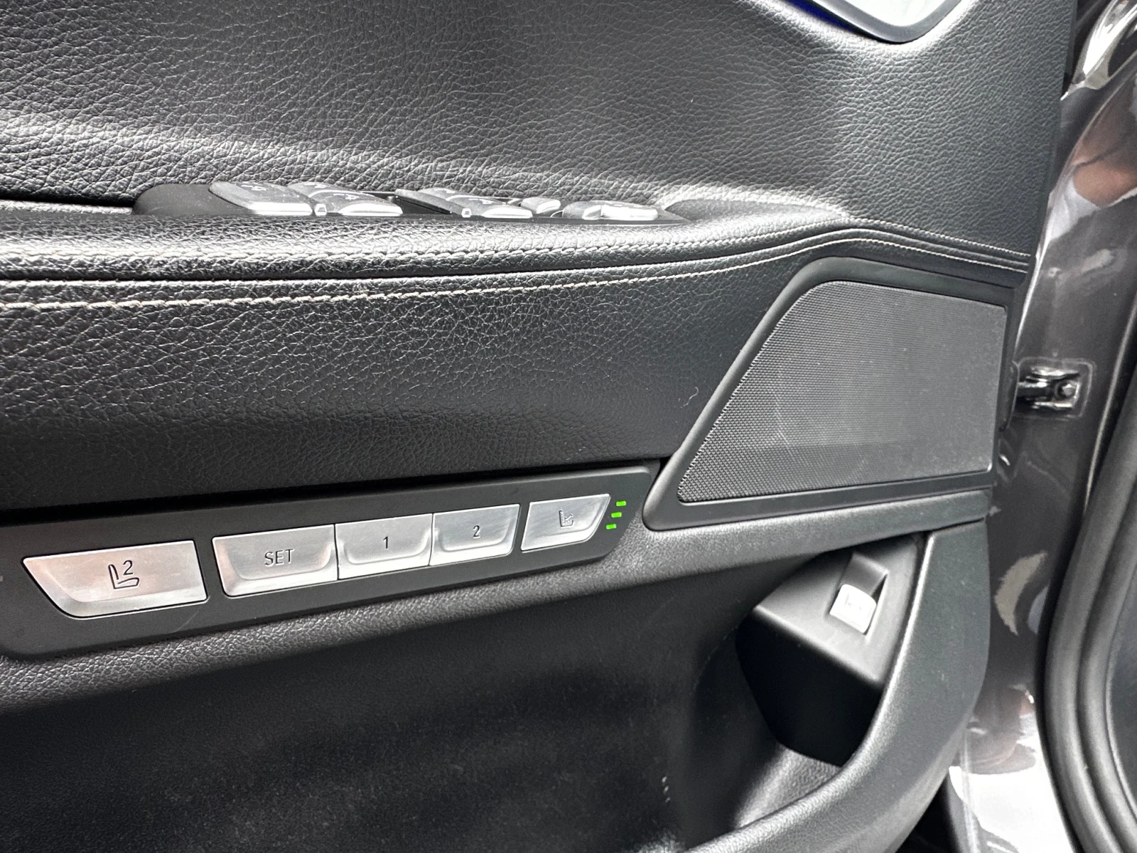 BMW 730 D 265к.с X- Drive* Massage* Обдухване* DigitalKey, снимка 6 - Автомобили и джипове - 56223780