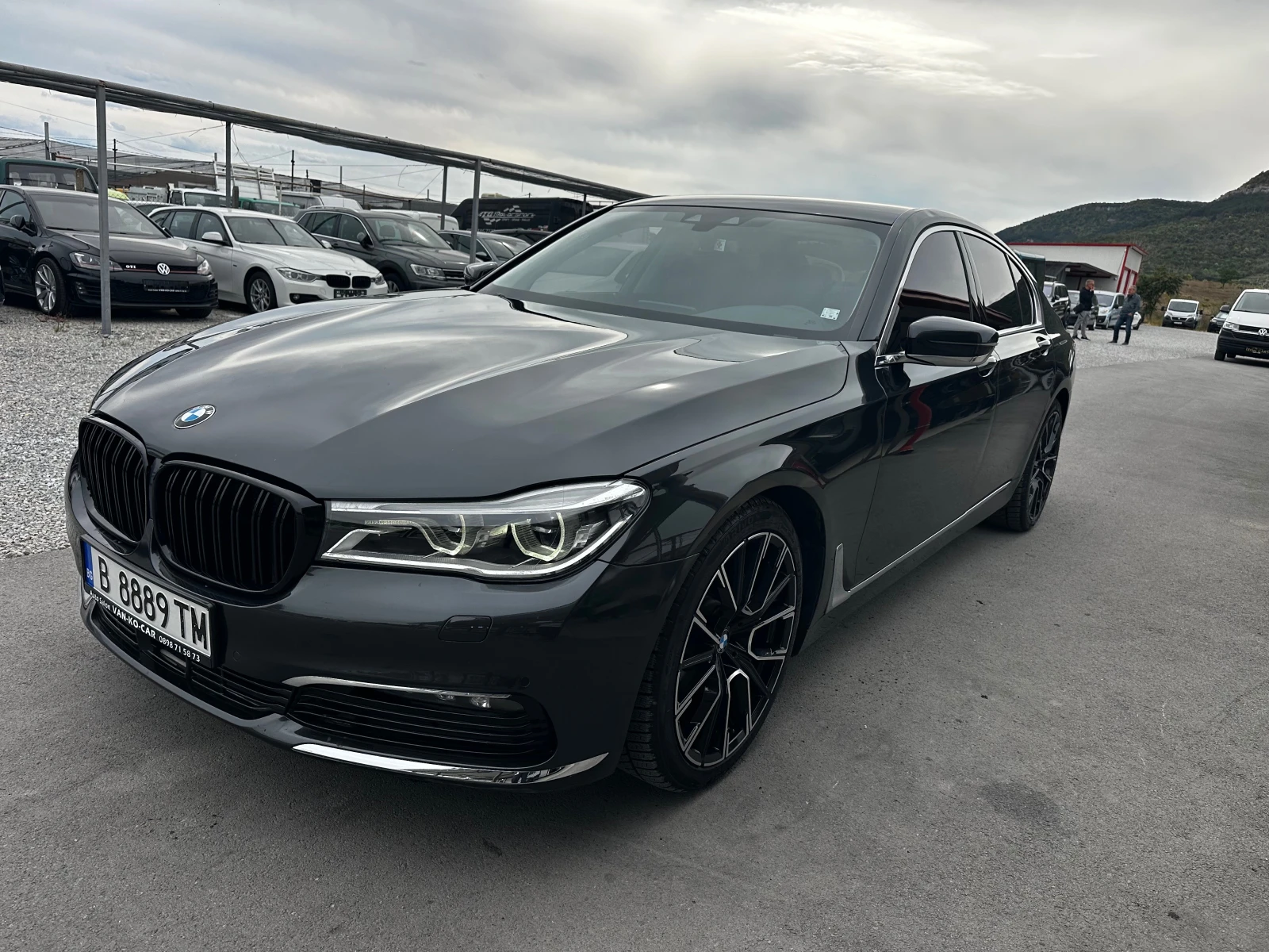 BMW 730 D 265к.с X- Drive* Massage* Обдухване* DigitalKey, снимка 4 - Автомобили и джипове - 56223780