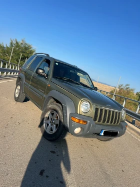 Jeep Cherokee 2.4 с газ, снимка 2