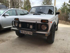 Lada Niva, снимка 1 - Автомобили и джипове - 45797788