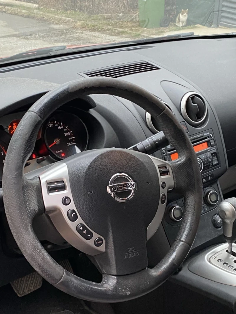 Nissan Qashqai, снимка 5 - Автомобили и джипове - 49465009