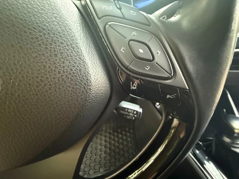 Toyota C-HR, снимка 15 - Автомобили и джипове - 51501291