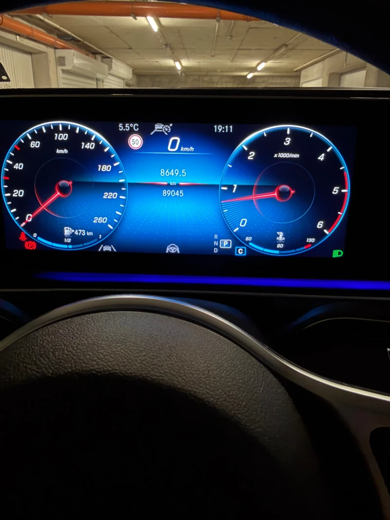 Mercedes-Benz GLE 400 FULL , Вакуум , Head up, снимка 12 - Автомобили и джипове - 53374433