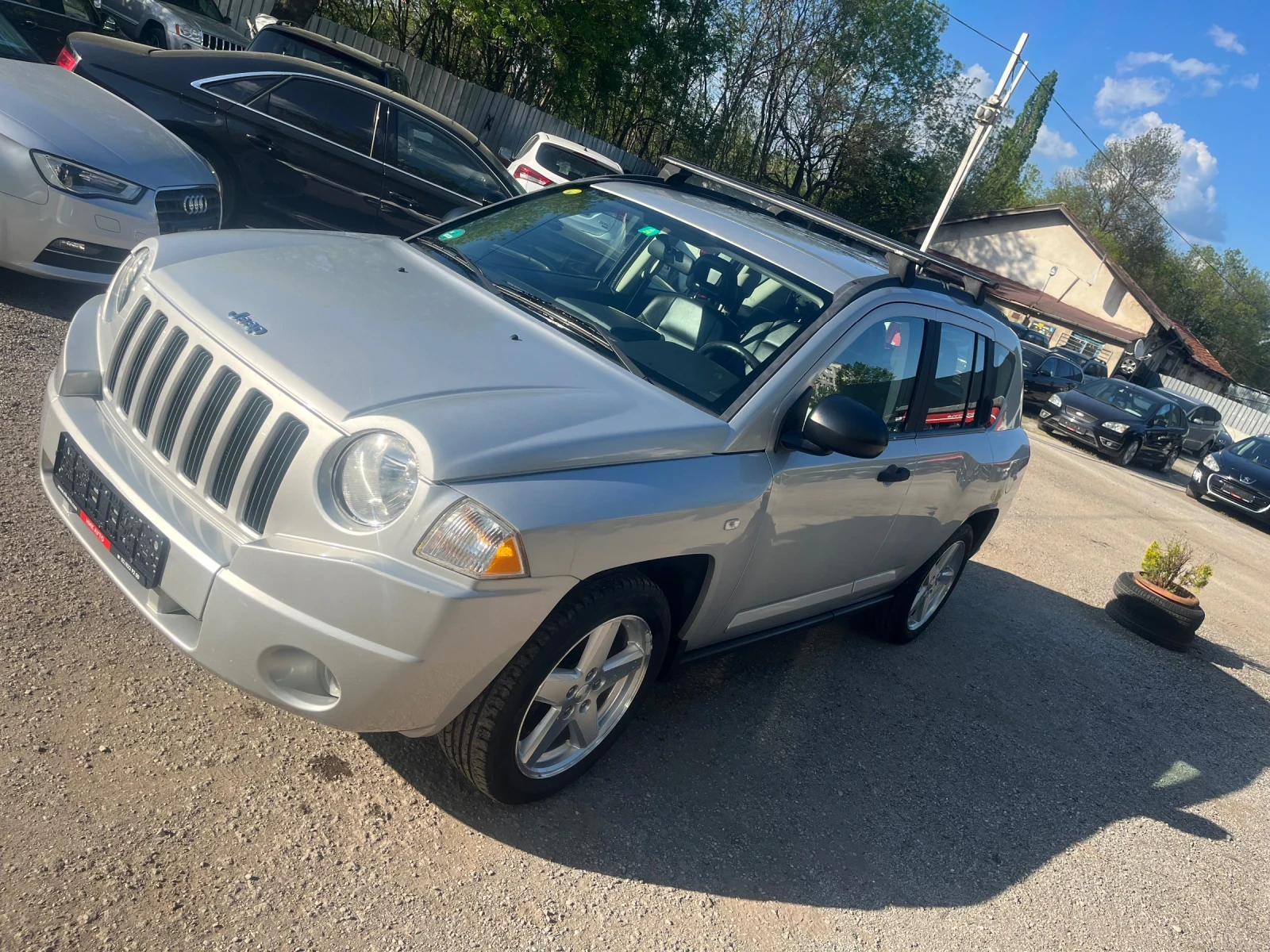 Jeep Compass 2.4* 4X4 - изображение 8