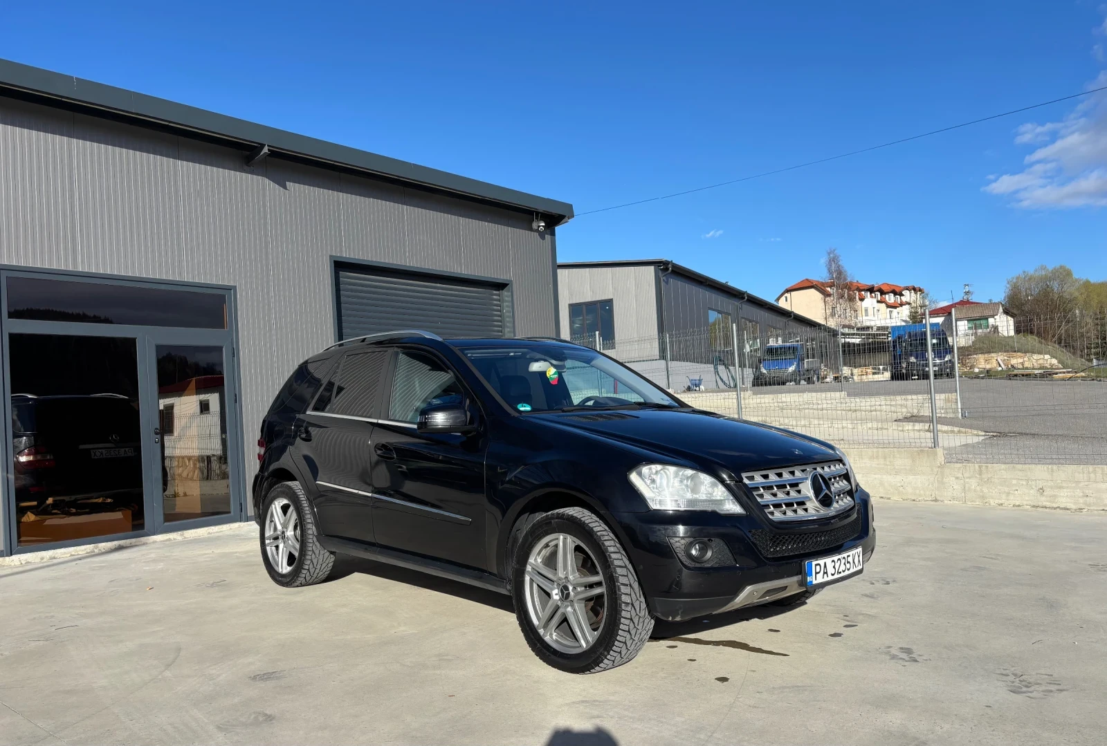 Mercedes-Benz ML 350  - изображение 4