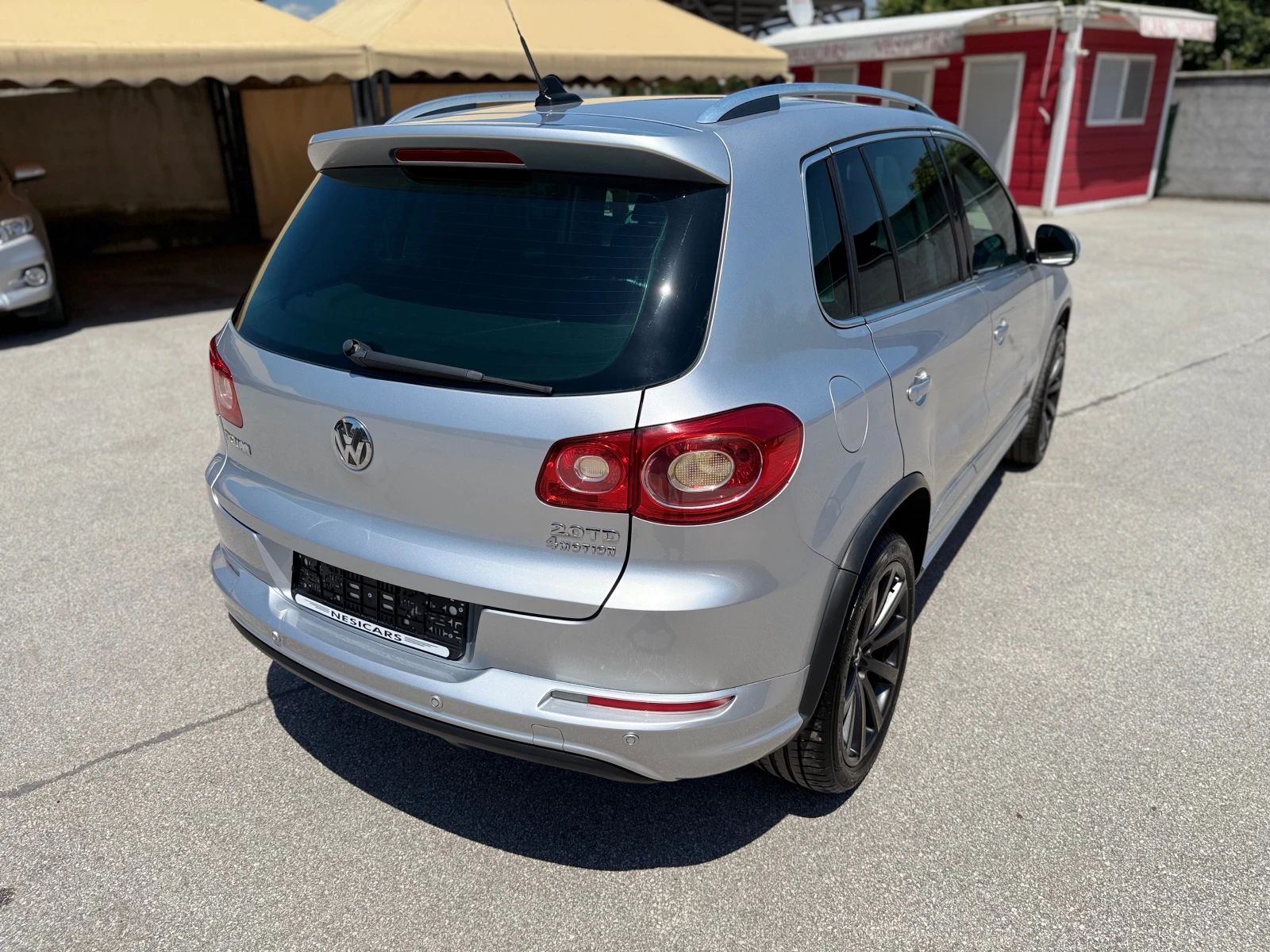 VW Tiguan R-LINE 2.0TDI 4-MOTION AVTOMAT FULL!ТОП СЪСТОЯНИЕ! - изображение 4