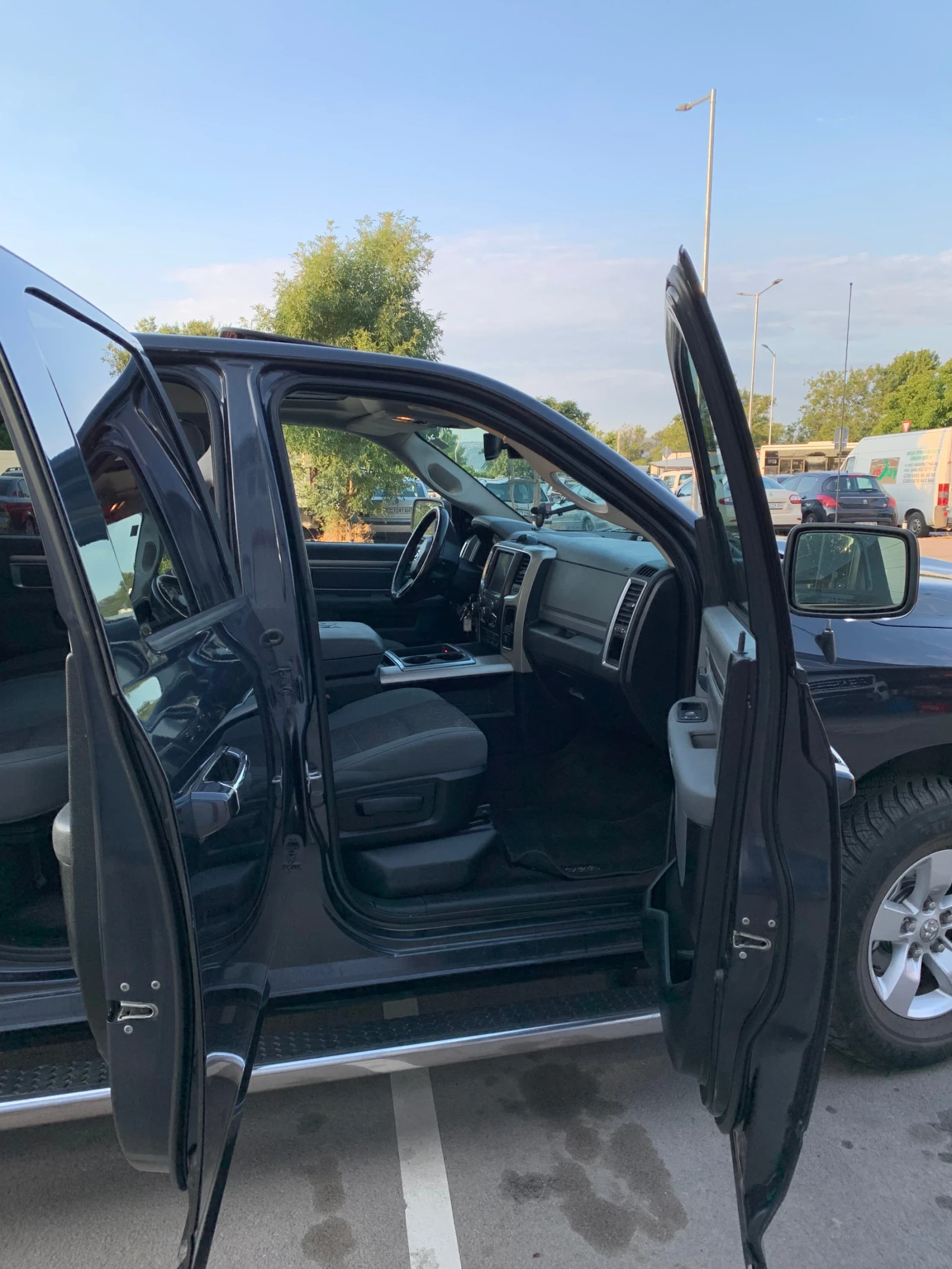 Dodge RAM 1500 3.6 - 8 степенен автоматик Бензин /Газ - изображение 8
