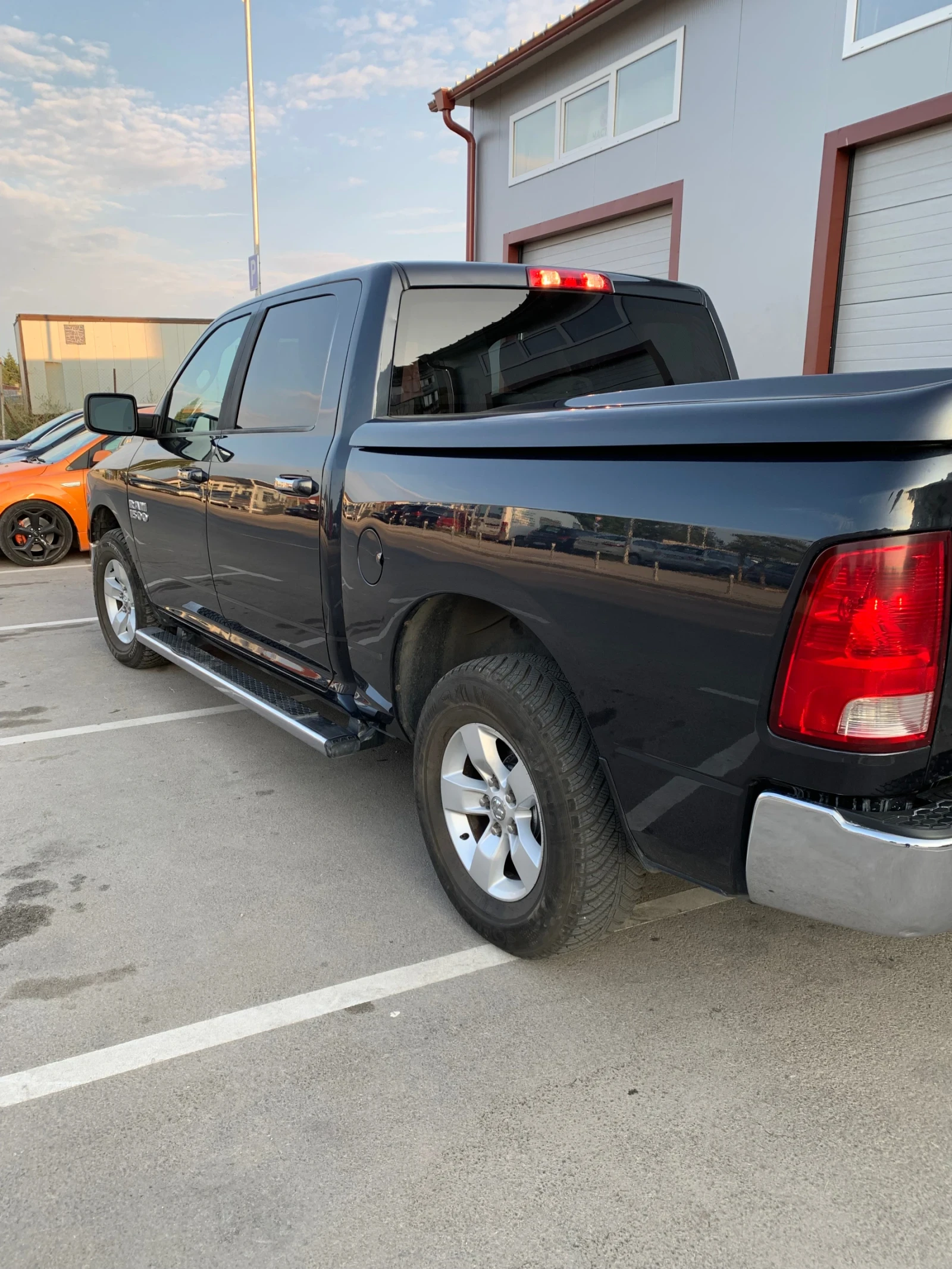 Dodge RAM 1500 3.6 - 8 степенен автоматик Бензин /Газ - изображение 4