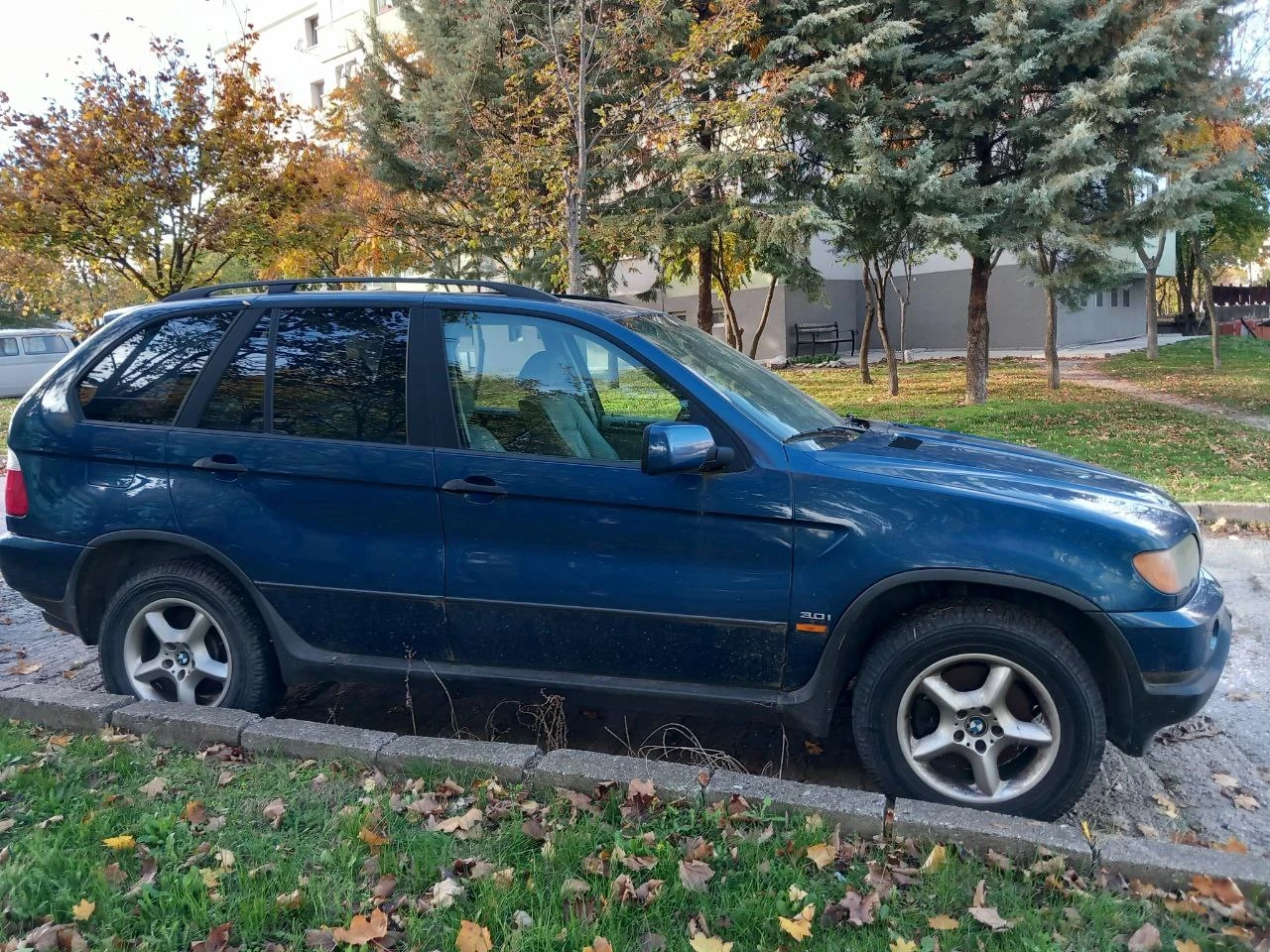 BMW X5  - изображение 5