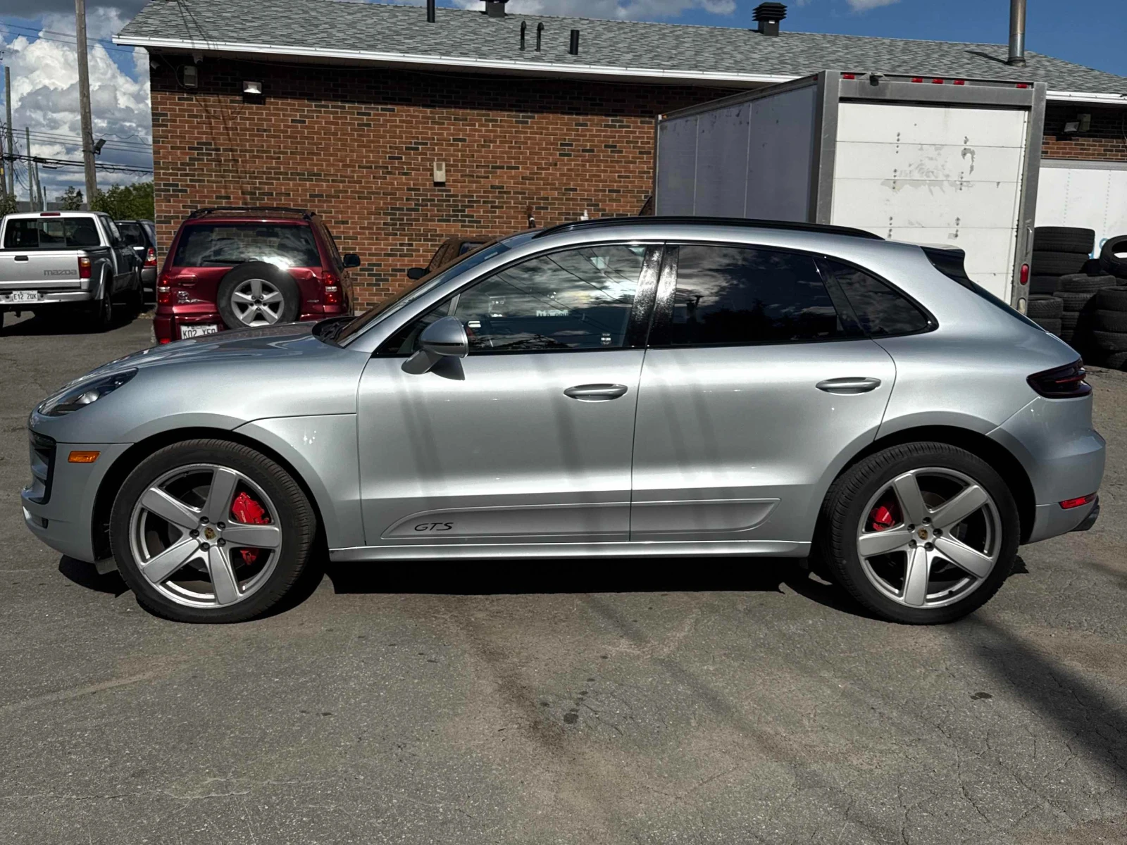 Porsche Macan GTS * * CARFAX * * АВТО КРЕДИТ * *  - изображение 3