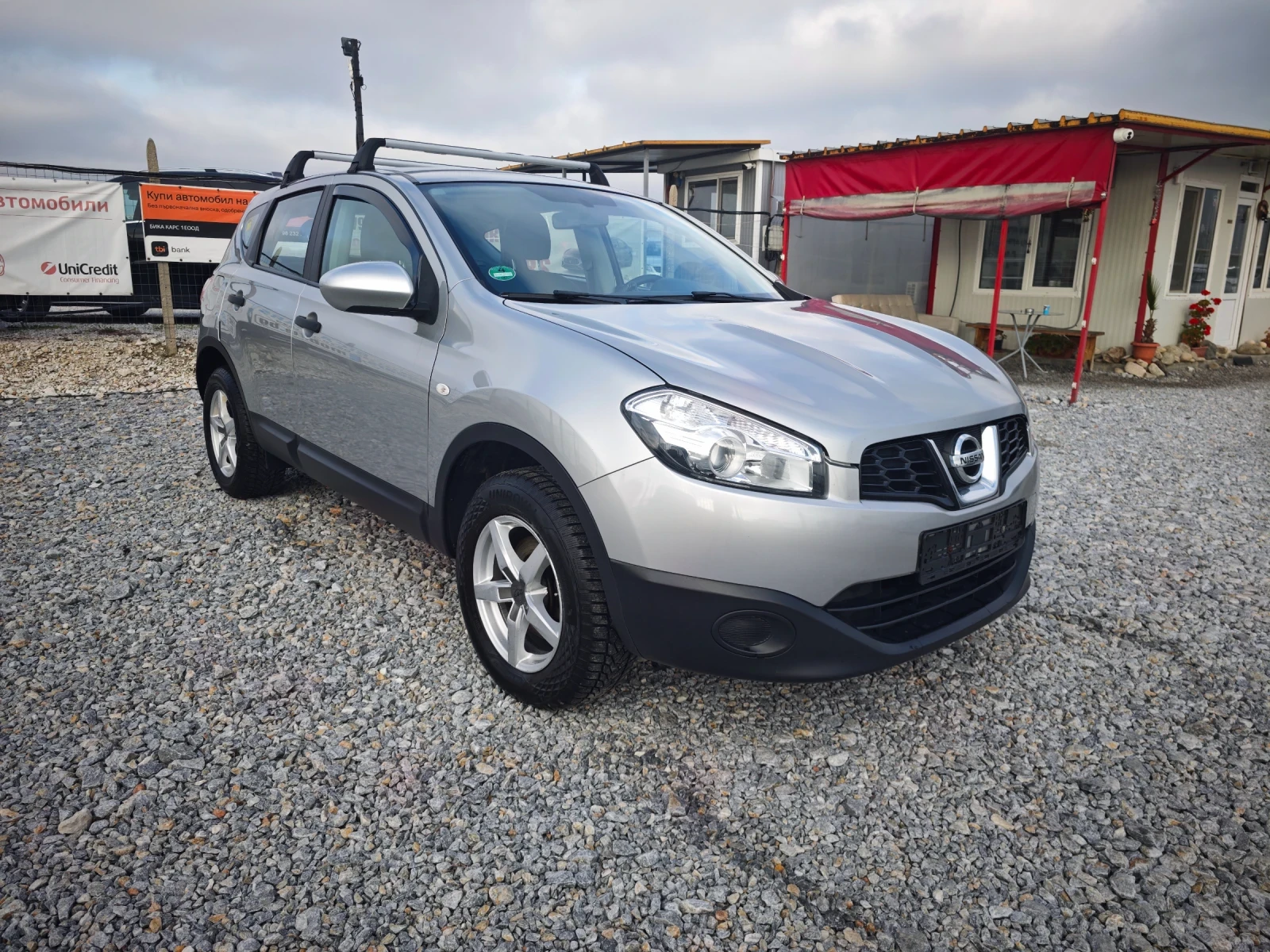 Nissan Qashqai 1.6i 16v  - изображение 3