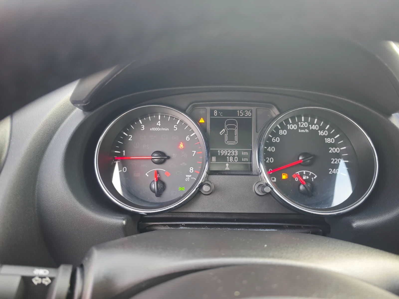 Nissan Qashqai 1.6i 16v  - изображение 7