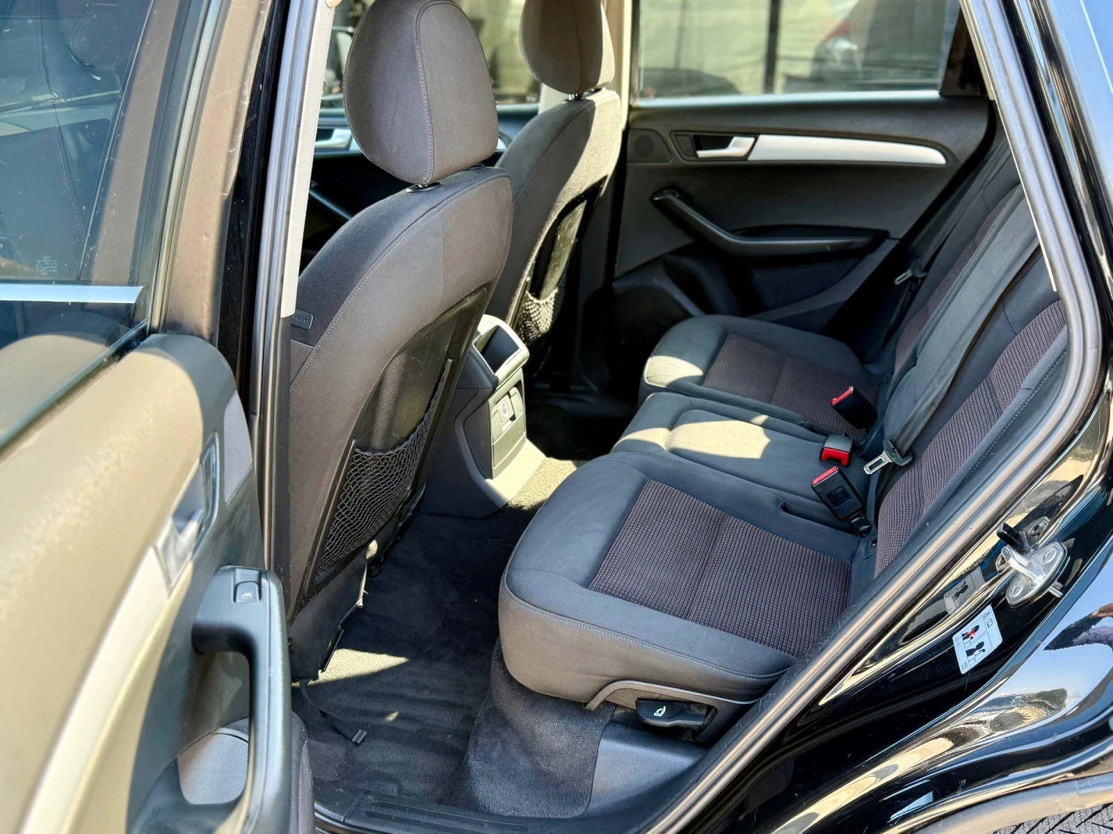 Audi Q5 2.0TDI* Автоматик* S-line* RS* Quattro* , снимка 14 - Автомобили и джипове - 54065051