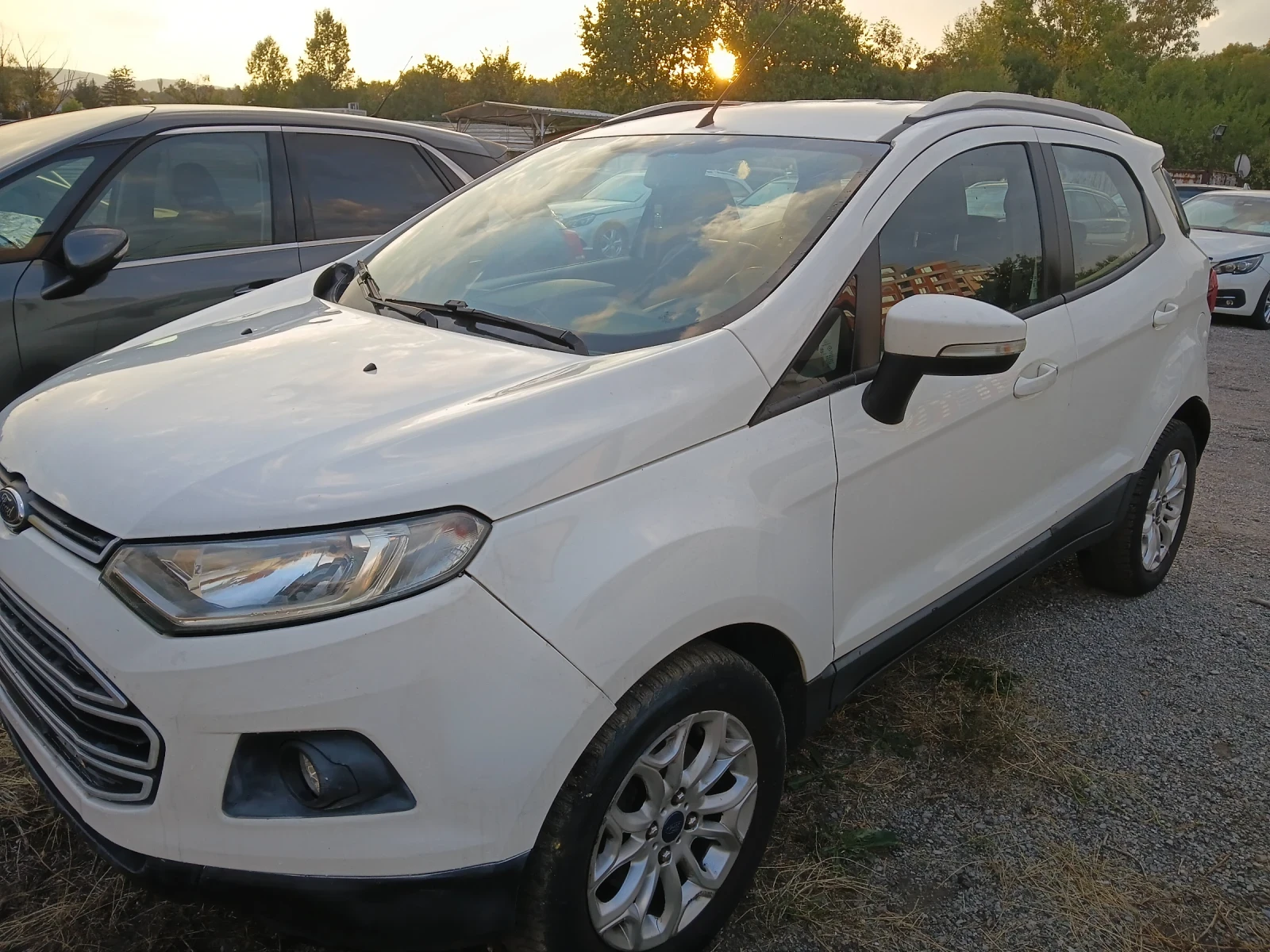 Ford EcoSport 1.5 цди 95 кс, снимка 16 - Автомобили и джипове - 55588737