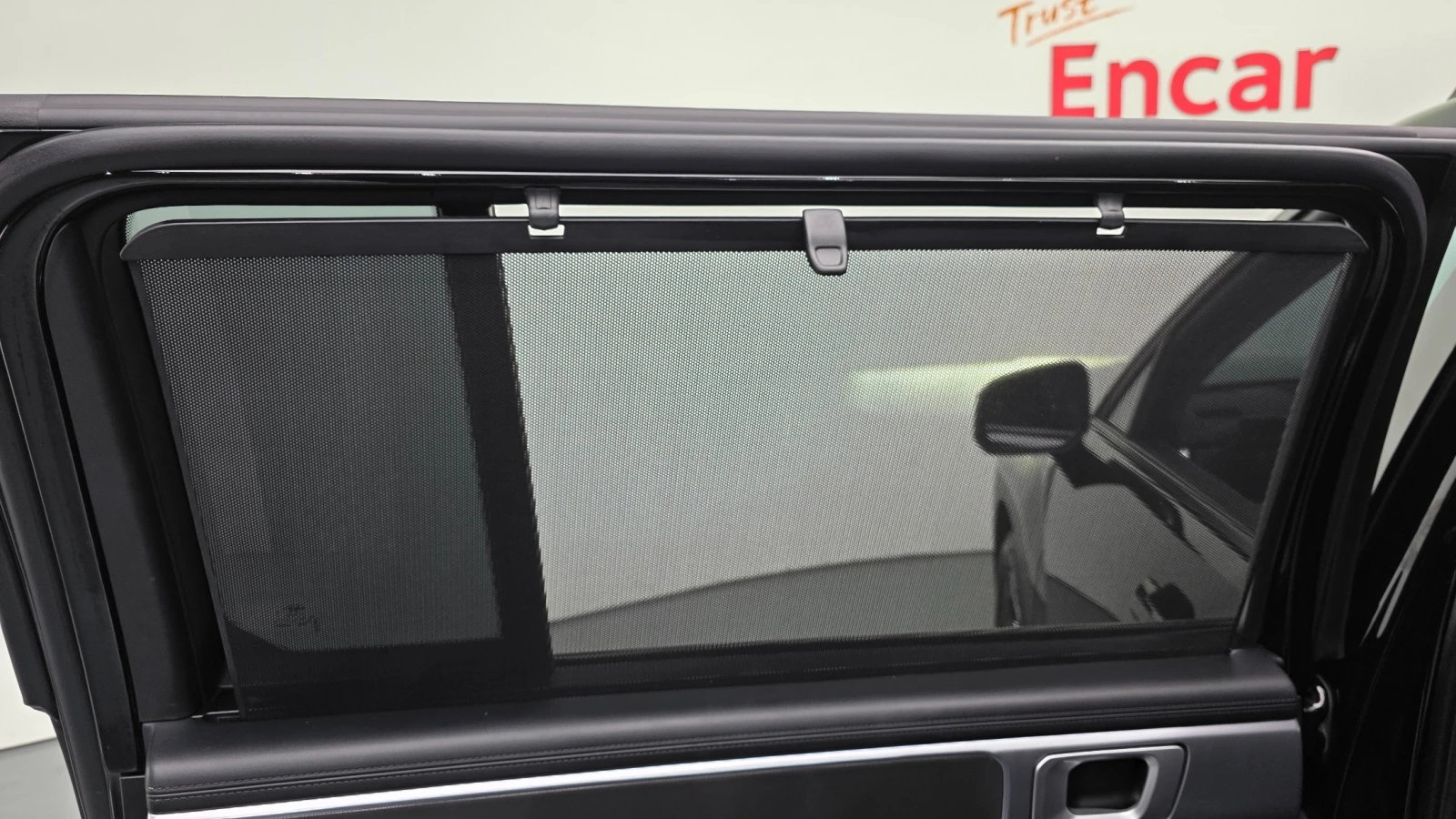 Hyundai Santa fe 2.5T 4WD | HUD | 360  | Dual Sunroof , снимка 15 - Автомобили и джипове - 55829647
