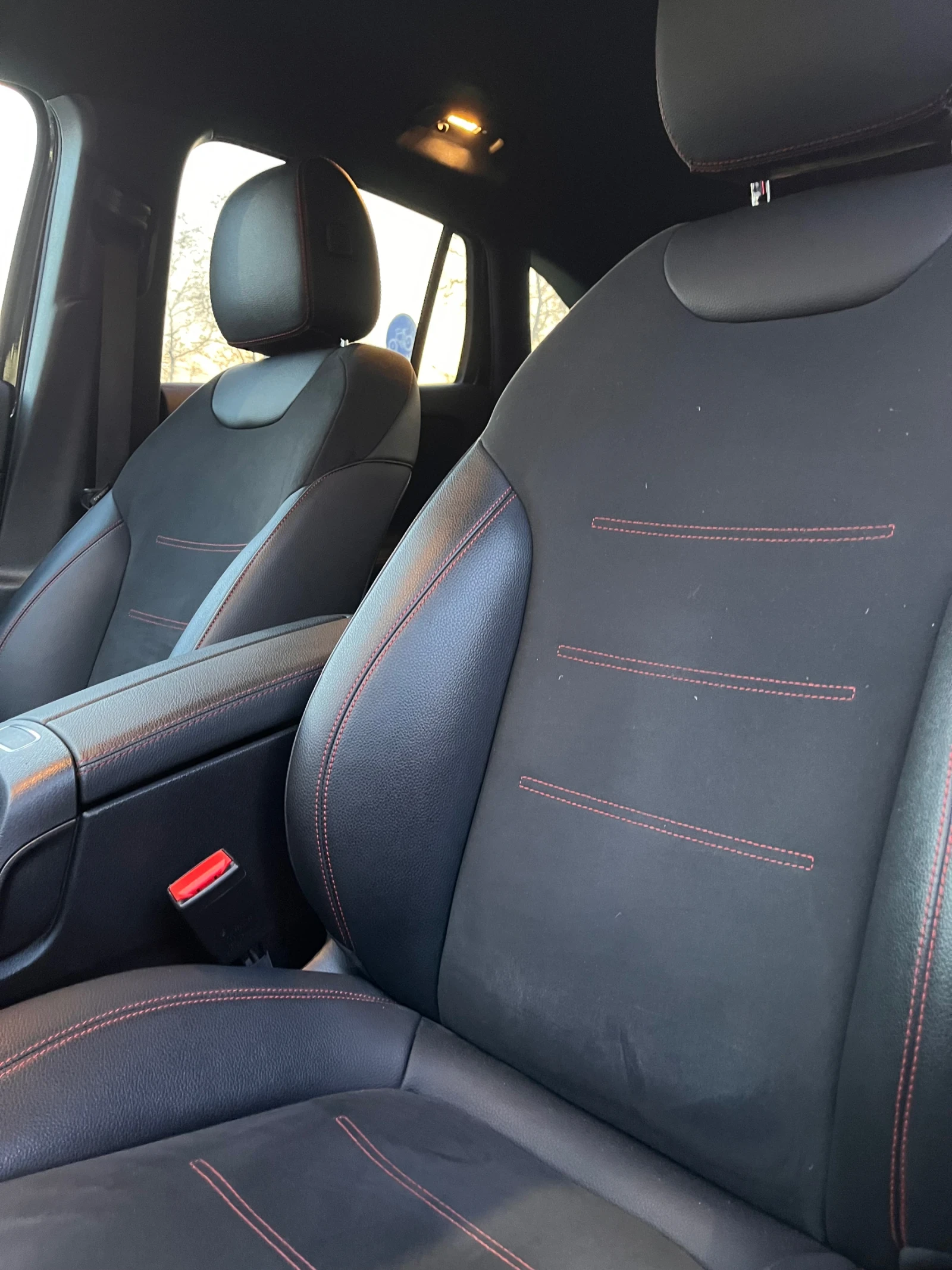 Mercedes-Benz GLA AMG LINE 220 190кс4MATIC, снимка 10 - Автомобили и джипове - 55897862