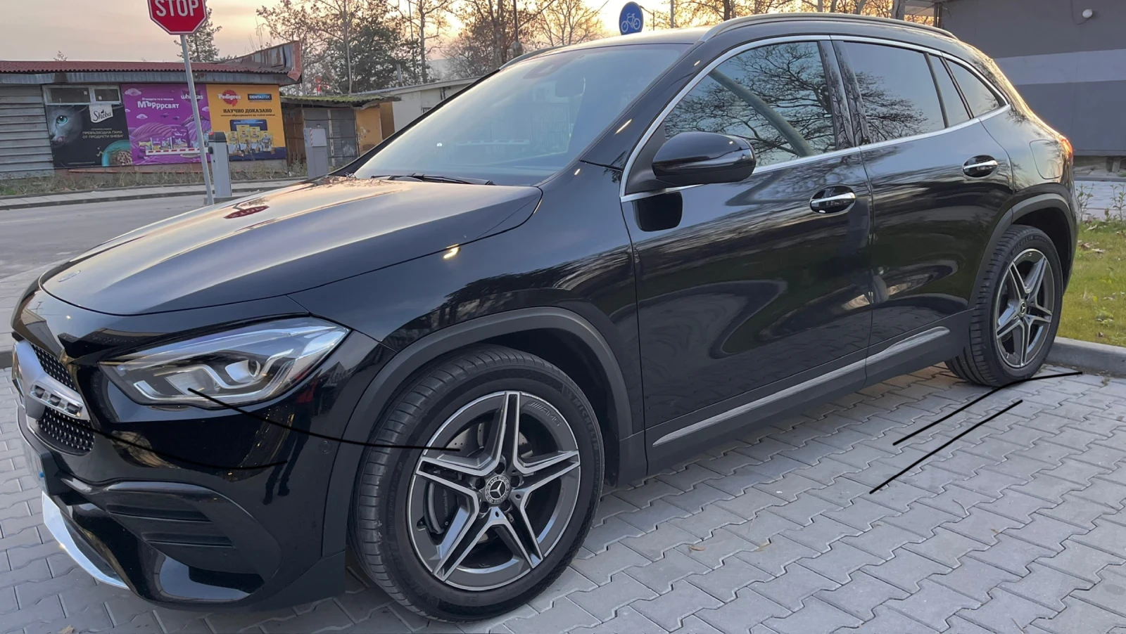 Mercedes-Benz GLA AMG LINE 220 190кс4MATIC, снимка 2 - Автомобили и джипове - 55897862