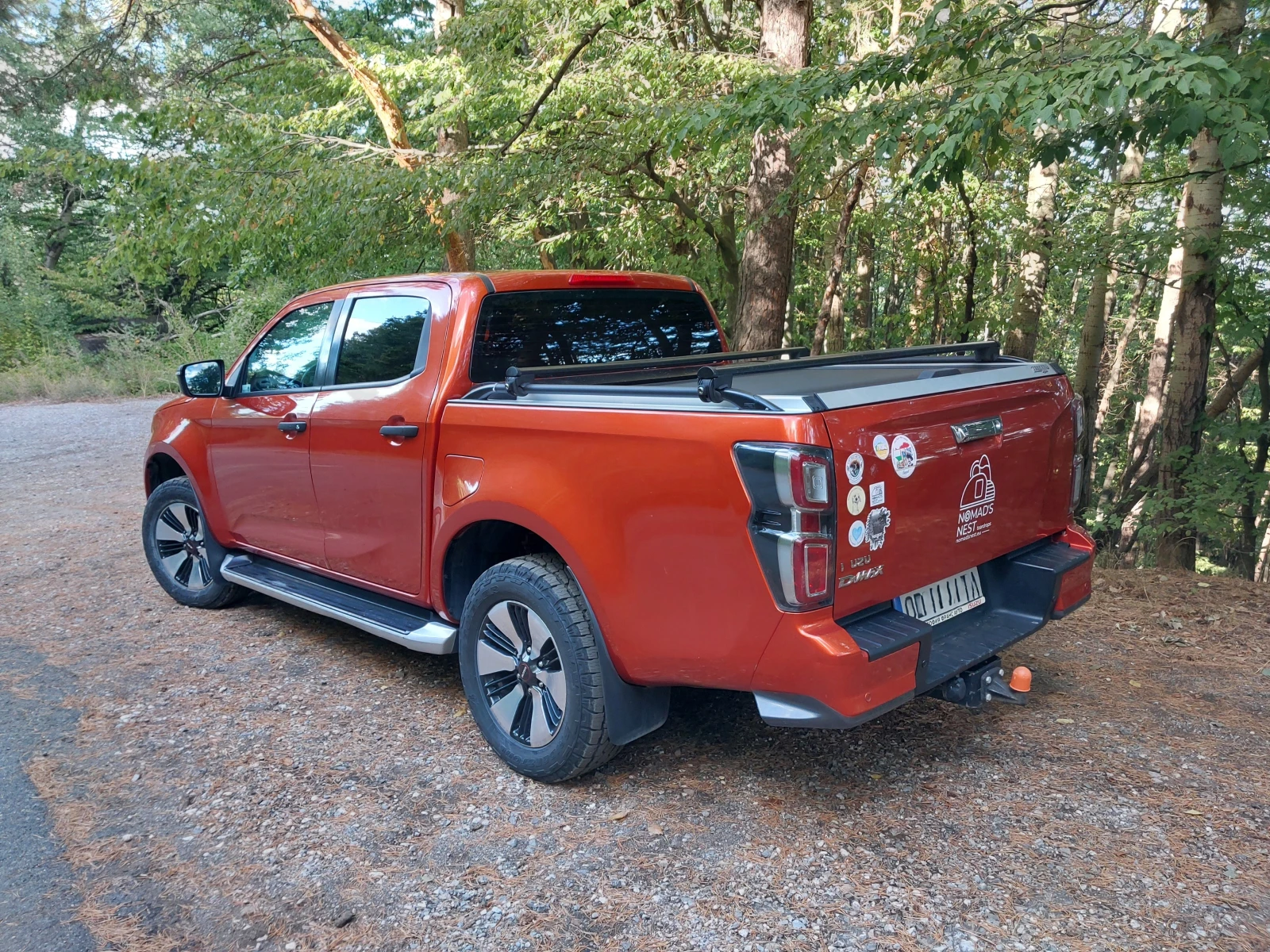Isuzu D-max, снимка 2 - Автомобили и джипове - 56260334
