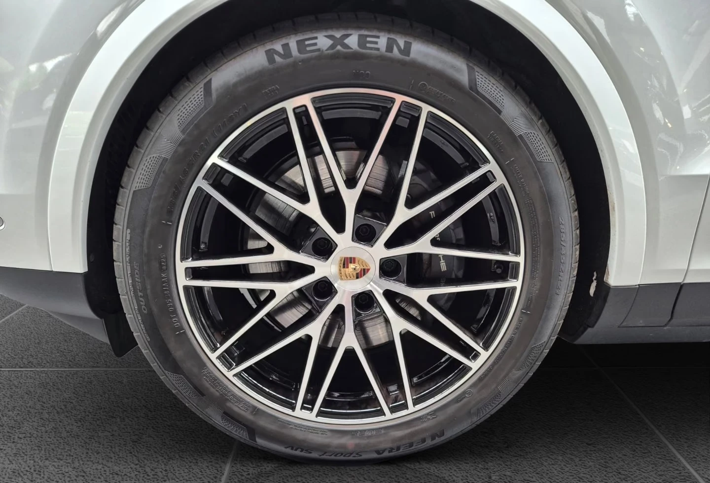 Porsche Cayenne E-HYBRID/4WD/PANO/LUFT/HUD/BOSE/360/SOFTCLOSE/ | Mobile.bg � ����������� 6