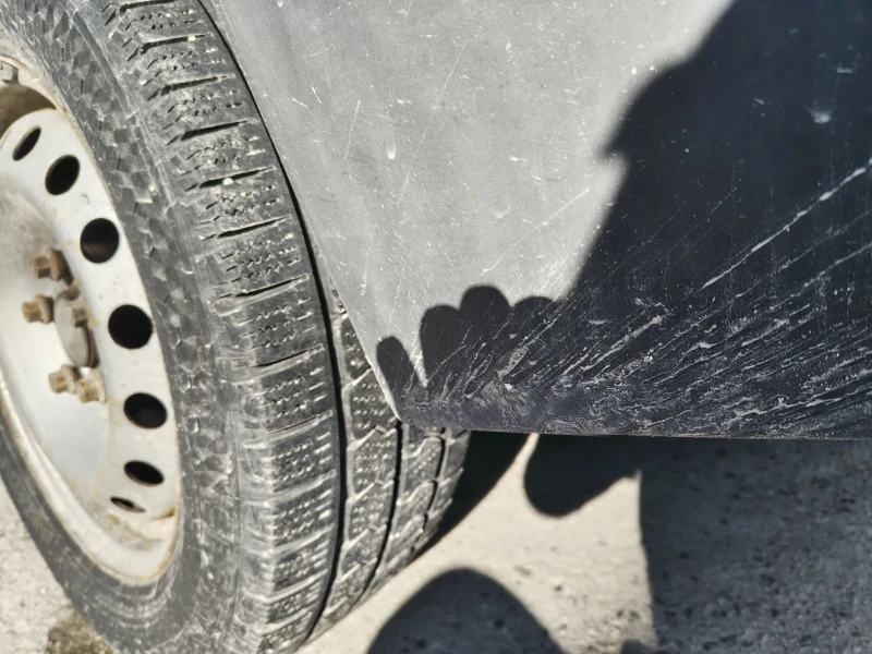 Renault Trafic 1.9 DCI, снимка 4 - Бусове и автобуси - 53541026