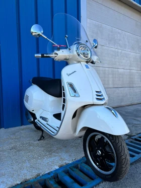 Обява за продажба на Vespa GTS 300i Abs Asr Led ~5 600 лв. - изображение 1