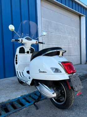Обява за продажба на Vespa GTS 300i Abs Asr Led ~5 600 лв. - изображение 3