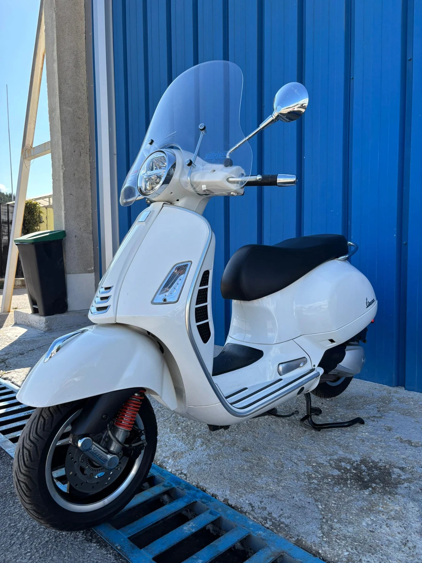 Vespa GTS 300i Abs Asr Led - изображение 3