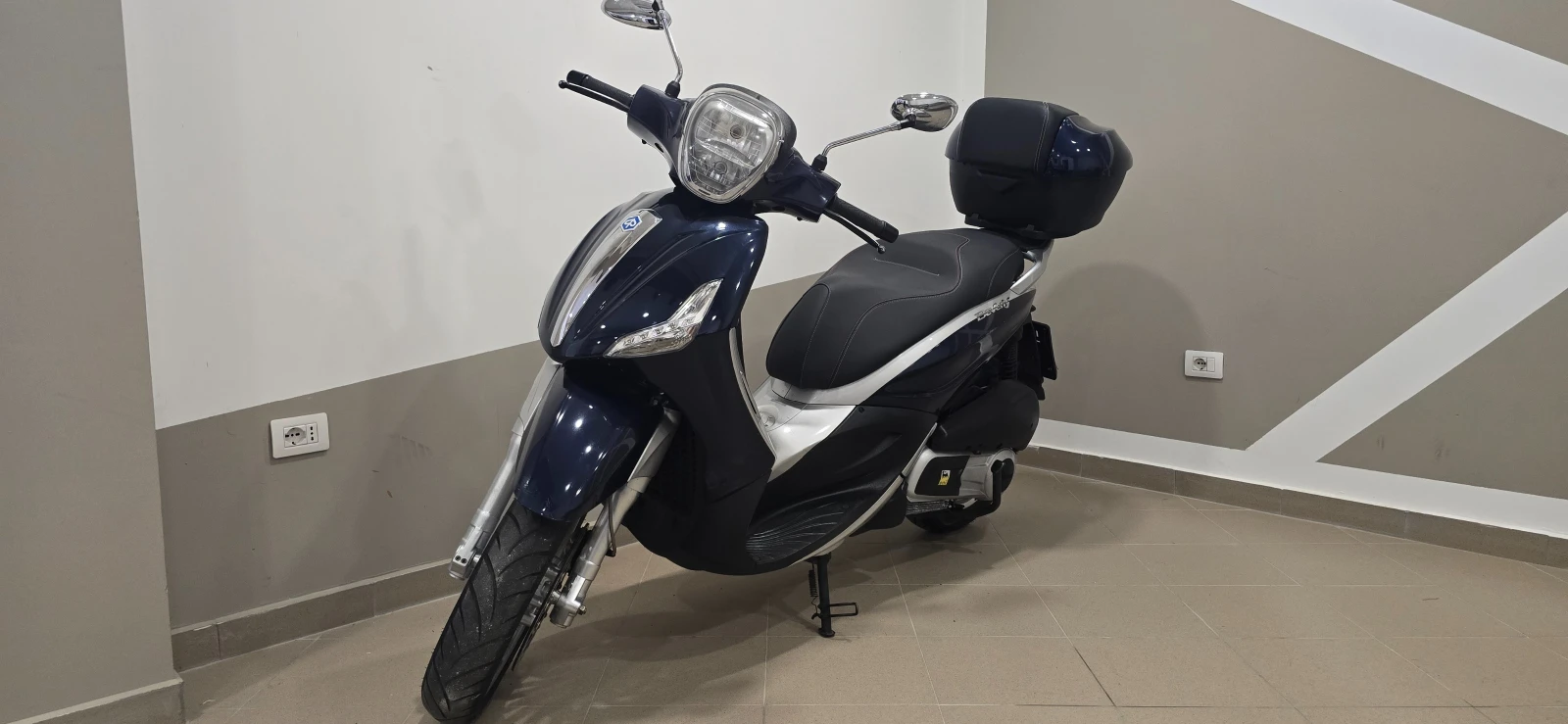 Piaggio Beverly  - изображение 6