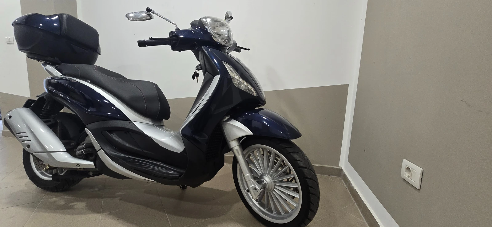 Piaggio Beverly  - изображение 2