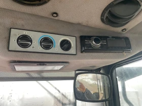 Трактор Valtra А82 с челен товарач, кофа и климатик, снимка 13