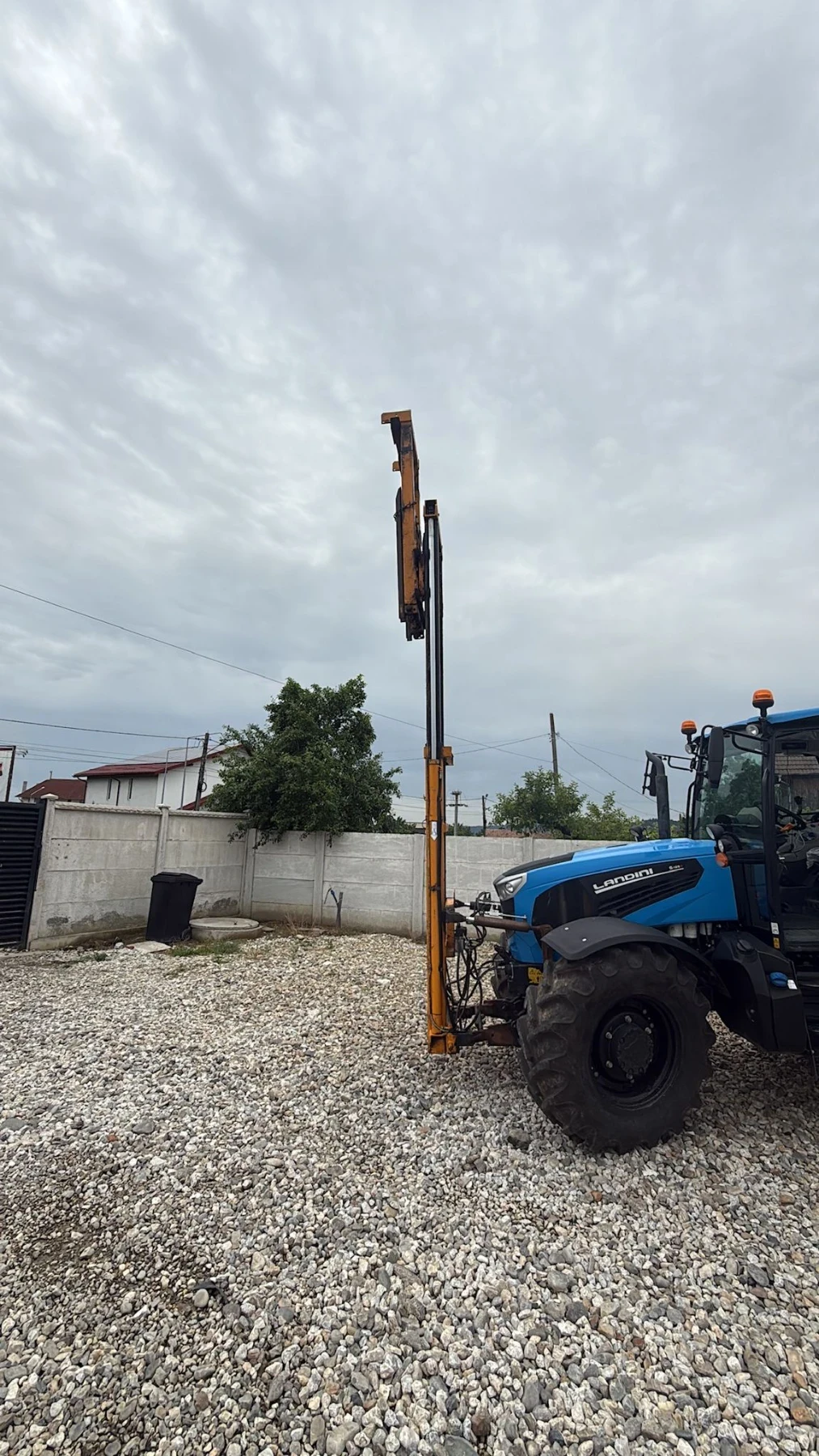 Трактор Landini 6-125, снимка 6 - Селскостопанска техника - 55950582