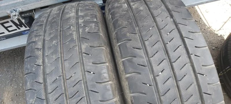 Гуми Летни 235/65R16, снимка 2 - Гуми и джанти - 33069058