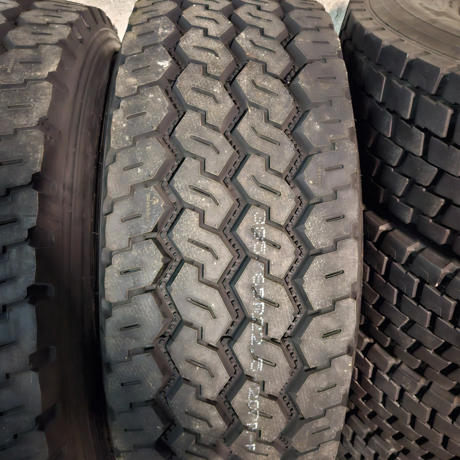 ���� 385/65R22.5 | Mobile.bg � ����������� 5