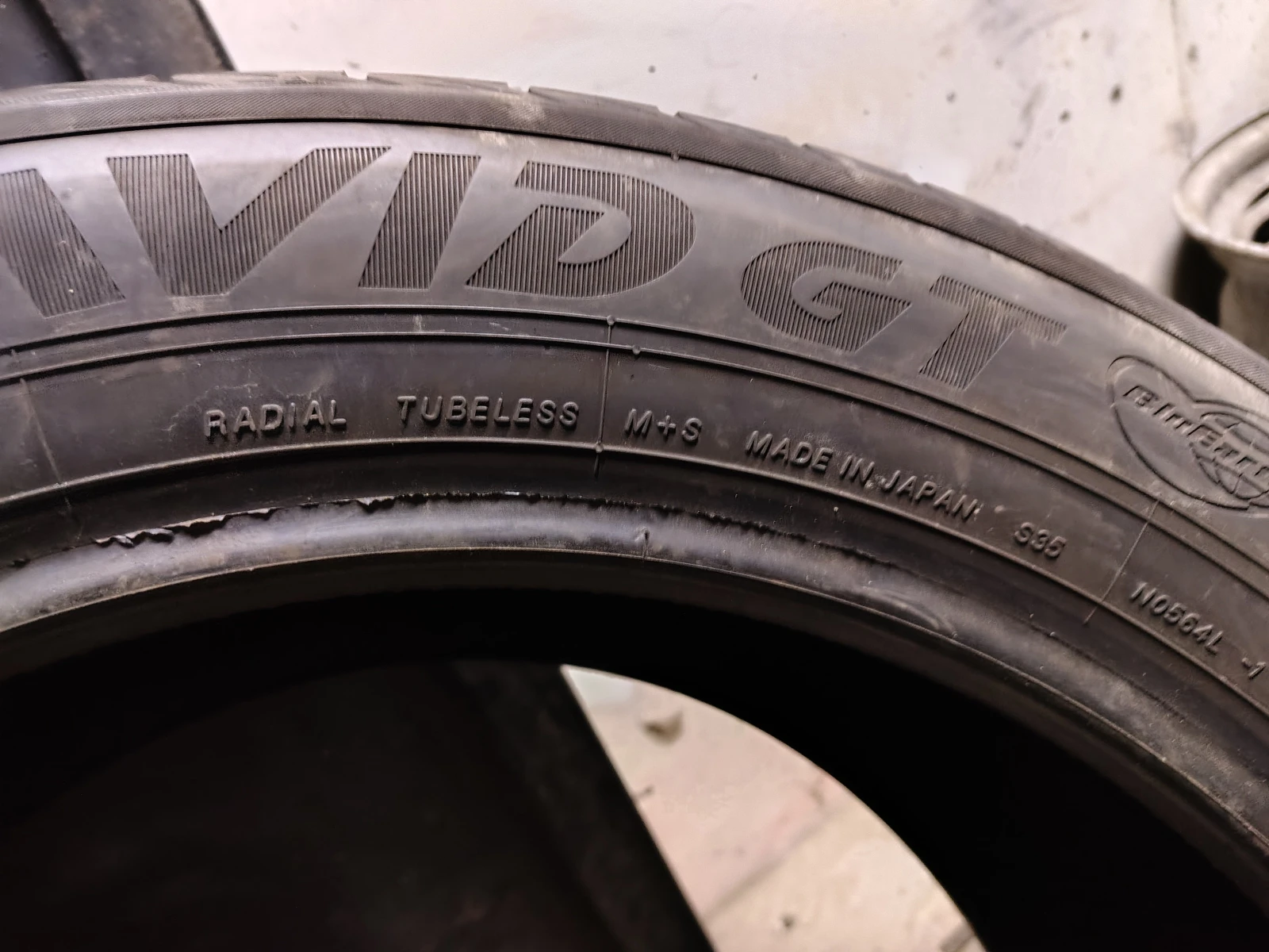 Гуми Летни 235/55R19, снимка 7 - Гуми и джанти - 53941464