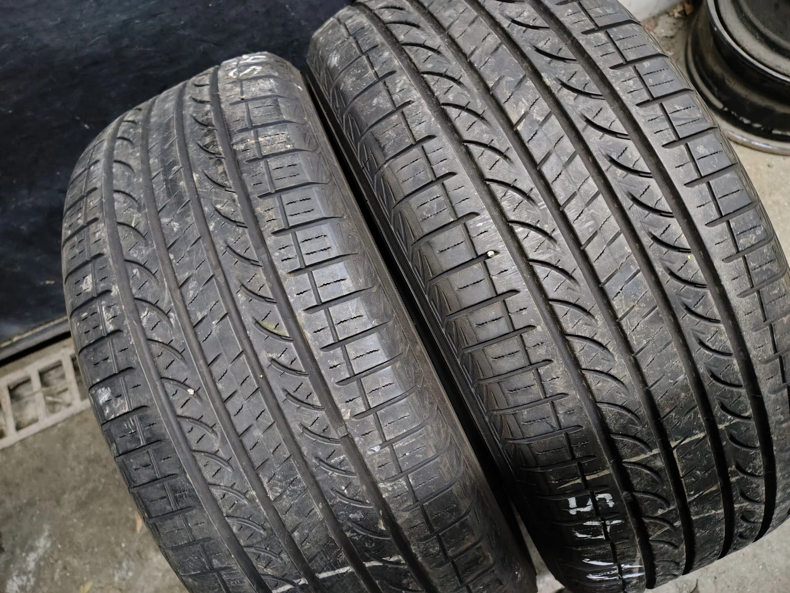 Гуми Летни 235/55R19
