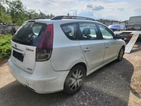 Hyundai I30 1.6 crdi auto, снимка 4