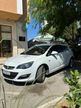 Opel Astra J 1.4 Turbo LPG, снимка 2