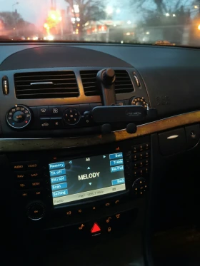 Mercedes-Benz E 280, снимка 15