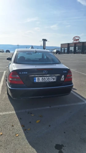 Mercedes-Benz E 280, снимка 2