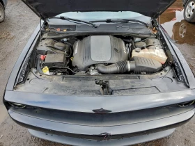 Dodge Challenger R/T/РЪЧКА/ОПЦИЯ ЗА ЛИЗИНГ, снимка 11