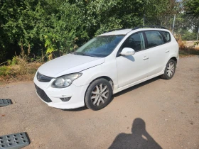 Hyundai I30 1.6 crdi auto, снимка 2